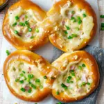 Überbackene Brezeln mit HähnchenHähnchenschinken & Käse